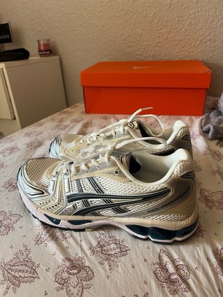Zapatillas Asics Gel Kayano 14 Beige/Plata
