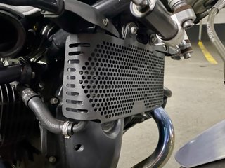Moto BMW NINE T