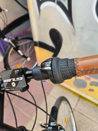 2 Bicicletas Moma Hybrid