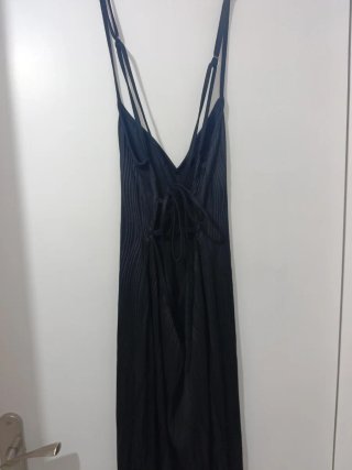Vestido negro tirantes largo