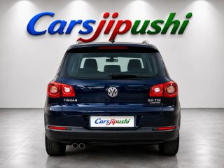 Volkswagen Tiguan 2011