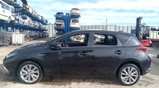 97227 5202102230 refuerzo paragolpes toyota auris