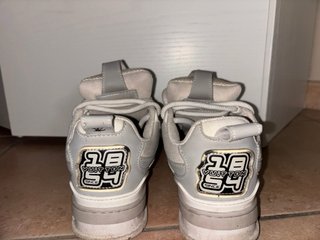 Louis Vuitton Skate Grigie