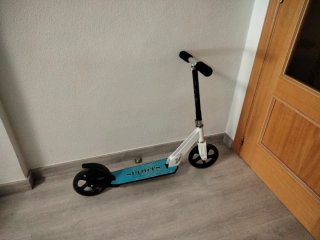Patinete Sports plegable. A partir de 7 años