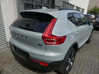 Piezas Volvo XC40 2025