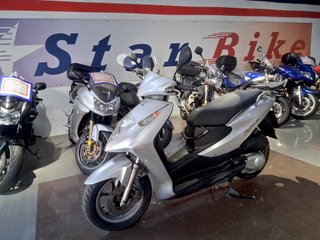 Honda Dylan 125 Plata