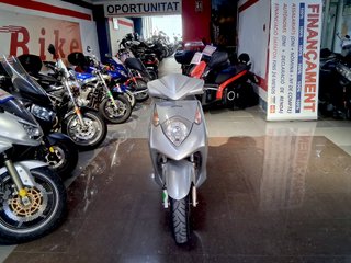 Honda Dylan 125 Plata