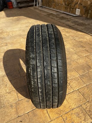 Neumático Pirelli Cinturato P7 205/60 R16 92V