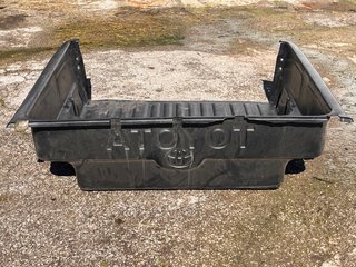 Protector de caja bedliner. Toyota Hilux Vigo 2011