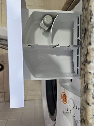 Lavadora-Secadora Indesit 7kg/5kg 1600rpm