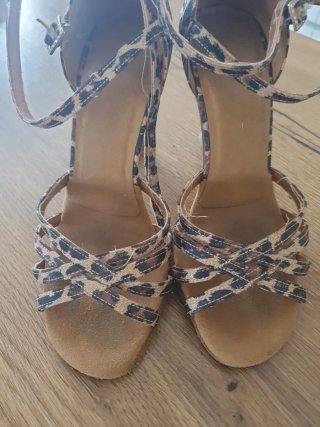 Zapatos de salsa leopardo talla 38