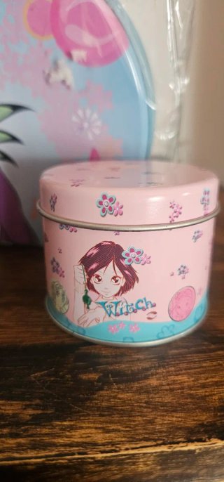 Lote Merchandising Brujas W.I.T.C.H.