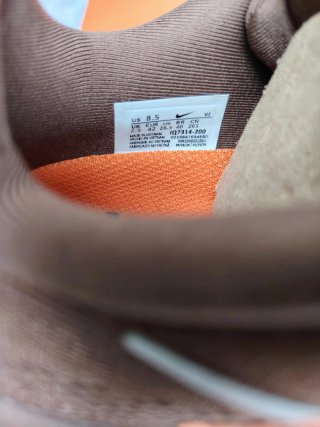 Nike Vomero Premium X Renegade Marroni Taglia 42