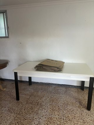 Mesa de comedor EXTENSIBLE