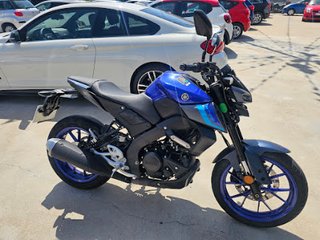 YAMAHA MT125