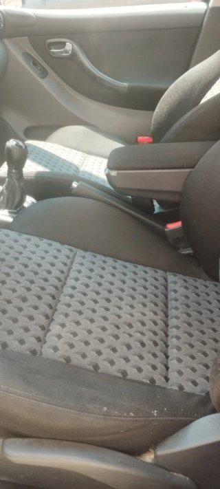 SEAT Leon 2001