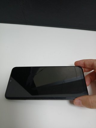 Samsung Galaxy A20e (económico)
