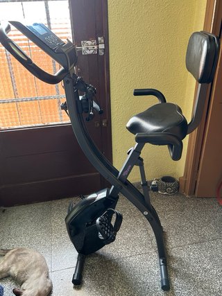 Bicicleta Estática Slim Cycle