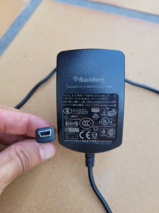 Cargador BlackBerry PSM05R-050CHW