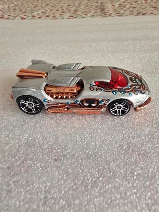 Due Macchinine Hot Wheels