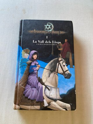 Cròniques de la Torre I. La Vall dels Llops