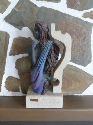 Escultura busto mujer modernista-arte romera