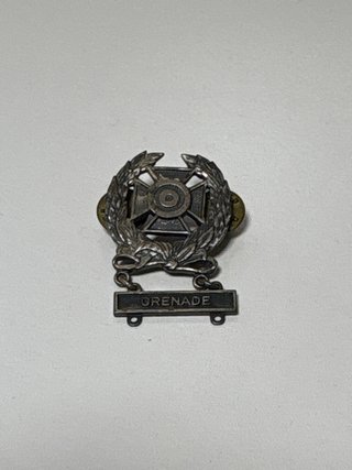 Medalla Grenade Militar