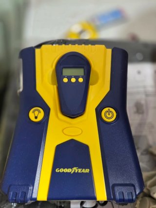 Compresor digital portátil Goodyear 10540 3-in-1