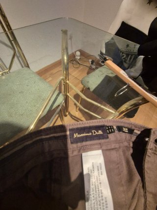 Pantalon Massimo Dutti 42 por 6 euros