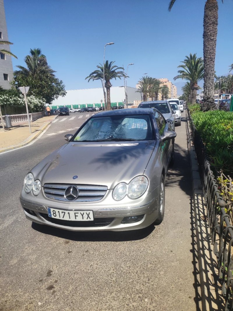 Mercedes-Benz  CLK 2007 - foto 1