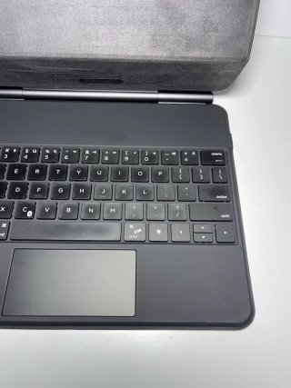 Capa Folio Teclado Belkin BBZ003 Magnética