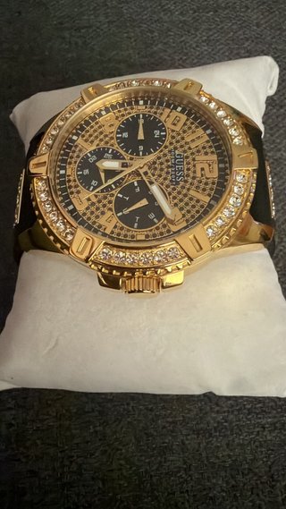 Reloj Guess Dorado y Negro con Cristales