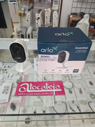 Cámara Seguridad Arlo Essential 1080 HD