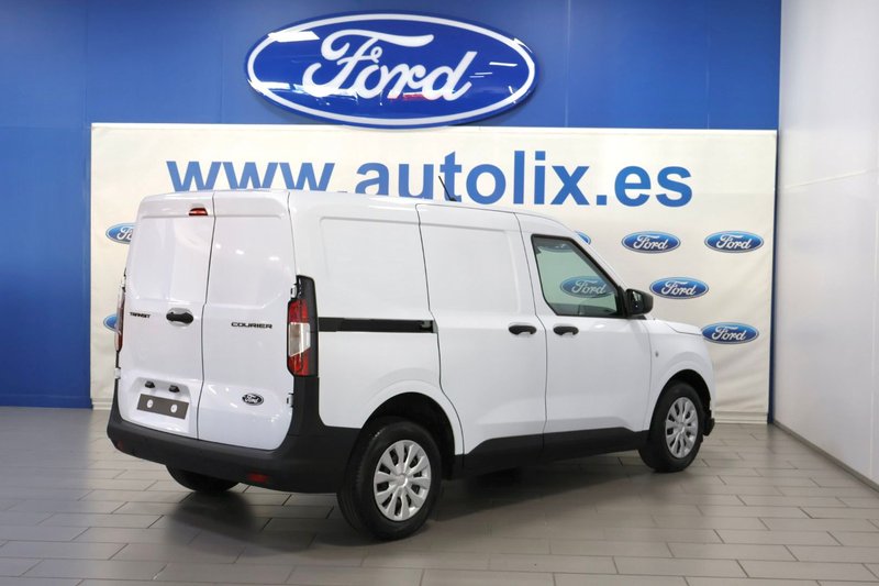 Ford Transit Courier 2026, foto 7
