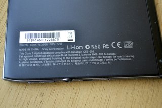 Sony Reader PRS-650 con accesorios