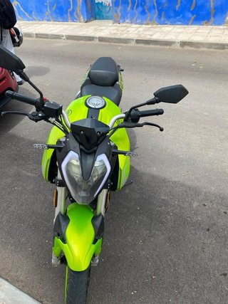 Keeway RKF 125cc Moto Naked Verde