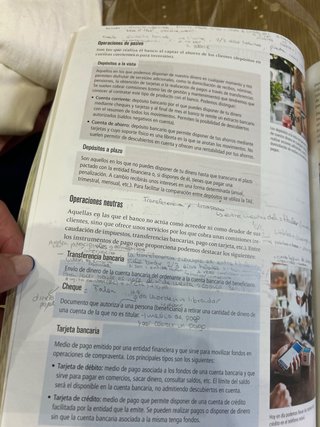 1 Economía bachillerato