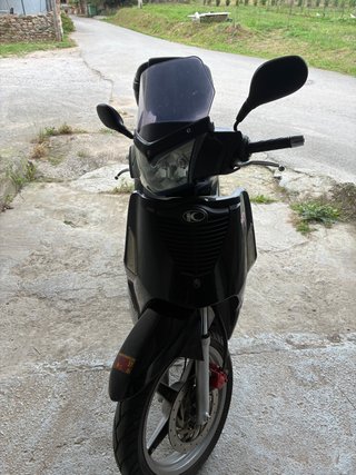 Kymco People S 200i Negra