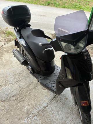 Kymco People S 200i Negra