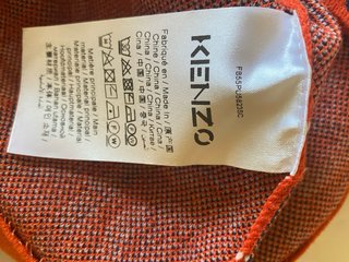 Camiseta Kenzo naranja con logo