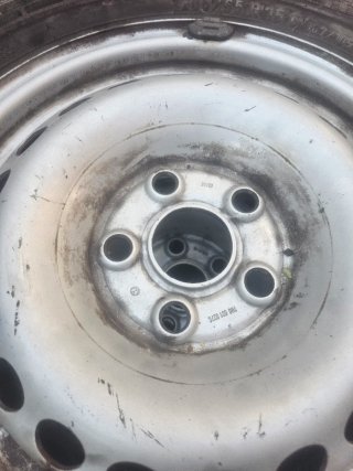 Llanta 205/55 R16 Pirelli T VW Transporter