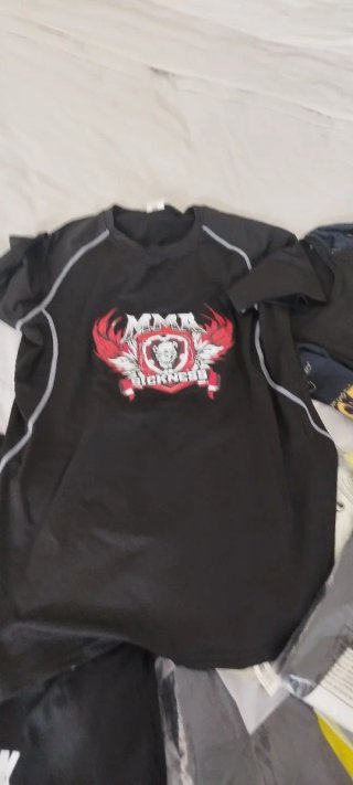 Conjunto Camiseta y Pantalón Corto Deportivo