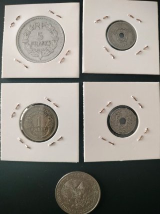 Lote 5 monedas distintos países.