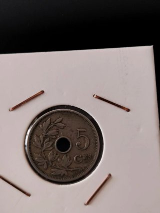 Lote 5 monedas distintos países.