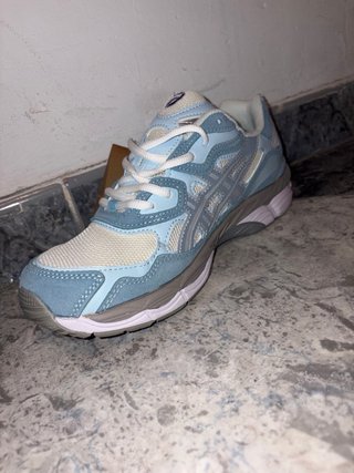 Tenis Asics Gel Azul y Blanco