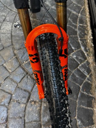 Bicicleta Massi SLR Negra - Grupo XT
