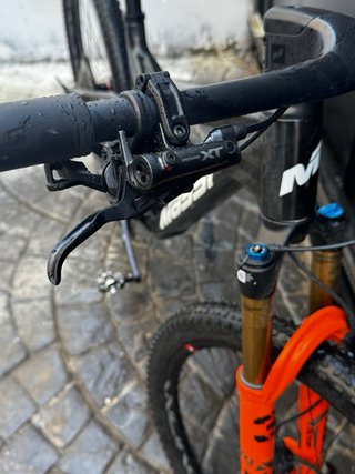Bicicleta Massi SLR Negra - Grupo XT