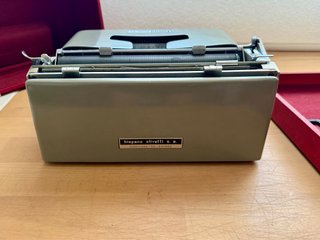 Olivetti Studio 44 Máquina Escribir Años 60 + Male