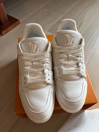 Louis Vuitton LV Arch Light Sneaker 46