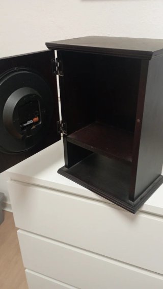 Reloj de mesa de madera